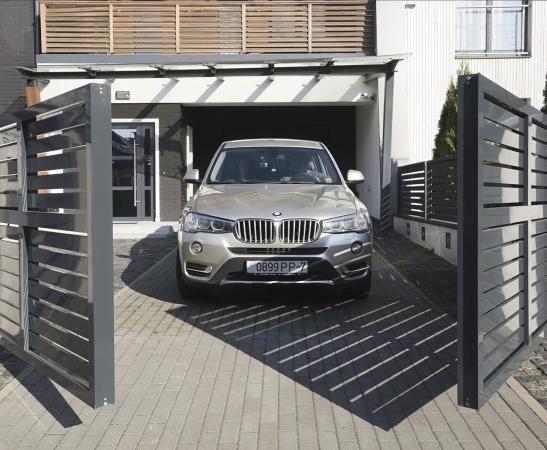 Ворота в Апшеронске